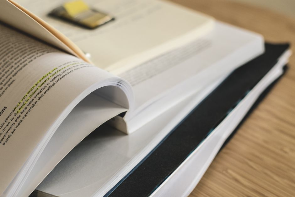 How does Verblio compare to Contently for a B2B SaaS company that needs regular blog content