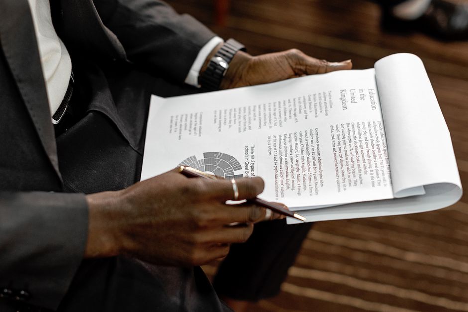 Outsource Blog Writing: Is It Worth the Cost in 2026?